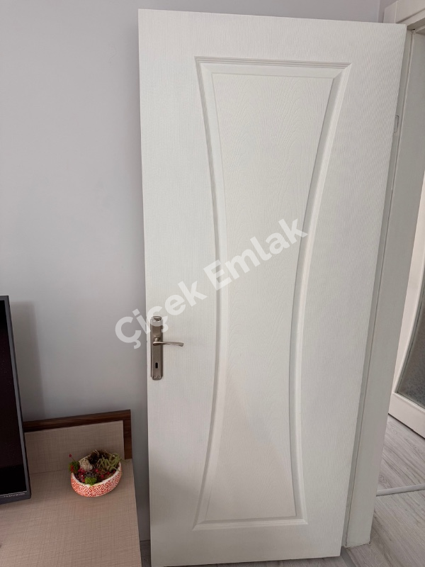 Alibeyköy Metro'ya 4 Dk | 3+1 | 140 m² Masrafsız Satılık Daire