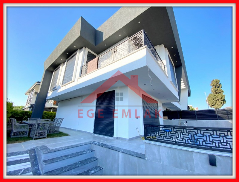 Didim'de Satılık 3+1 Eşyalı Villa