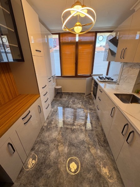 Akşemsettin'de 4+2 | 180 m2 | Büyük Satılık Dubleks