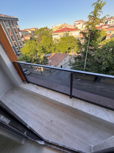 Yeşilpınar Metroya 2 dk 2+1 Balkonlu Sıfır Satılık Daire