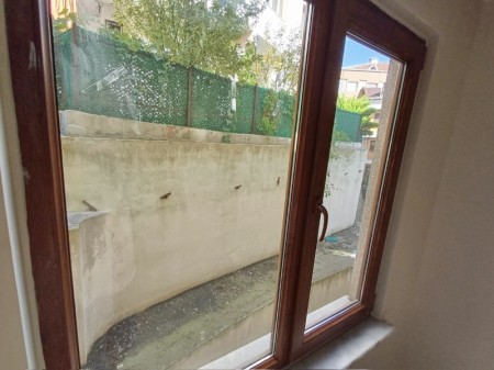 Karlıtepe Ordu Caddesi Yakını 2+1 Kiracılı Satılık Daire – 2.Kat & 60 m²