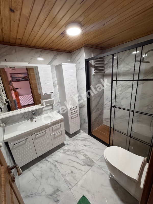 Akşemsettin'de 4+2 | 180 m2 | Büyük Satılık Dubleks