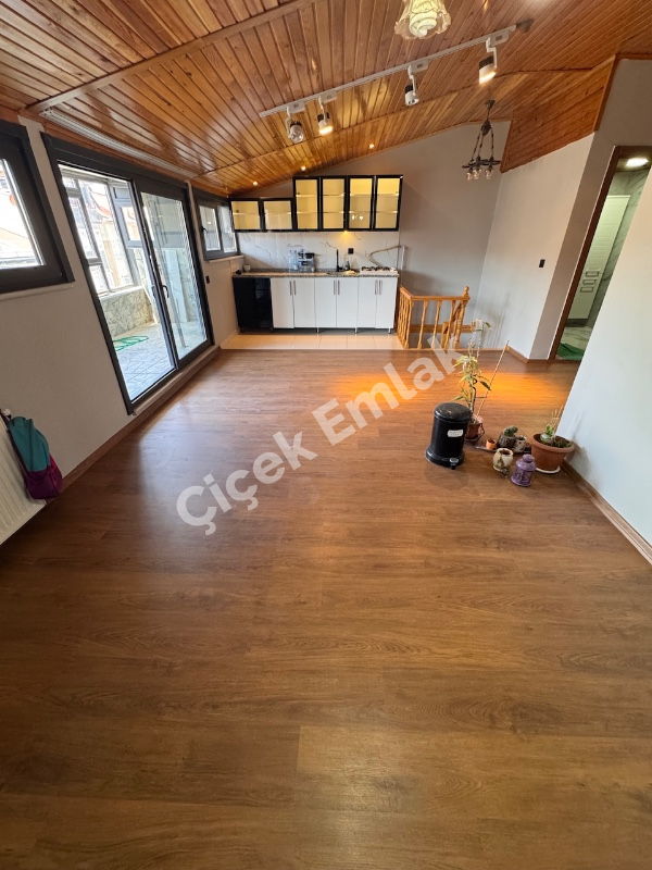 Akşemsettin'de 4+2 | 180 m2 | Büyük Satılık Dubleks
