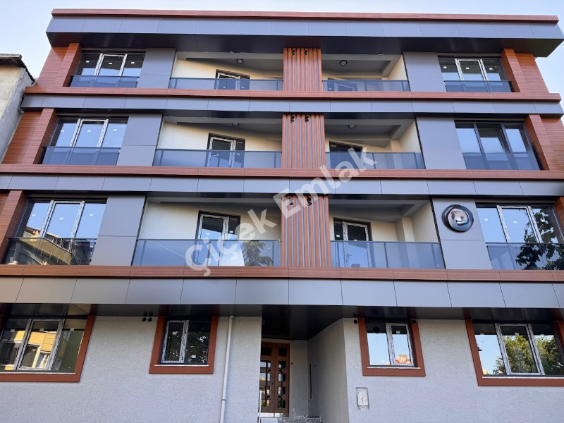 Yeşilpınar Metroya 2 dk 2+1 Balkonlu Sıfır Satılık Daire
