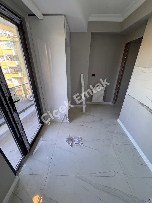 Yeşilpınar Metroya 2 dk 2+1 Balkonlu Sıfır Satılık Daire