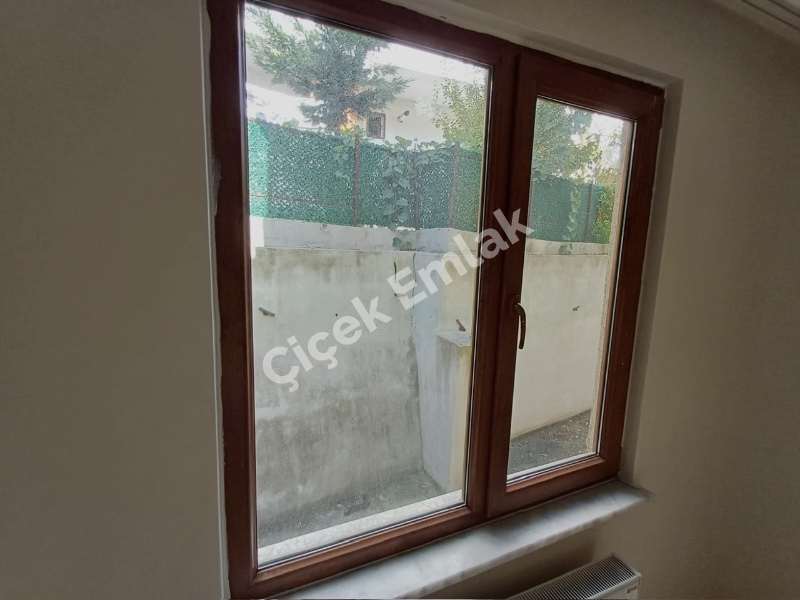 Karlıtepe Ordu Caddesi Yakını 2+1 Kiracılı Satılık Daire – 2.Kat & 60 m²