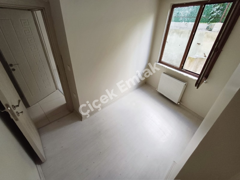 Karlıtepe Ordu Caddesi Yakını 2+1 Kiracılı Satılık Daire – 2.Kat & 60 m²