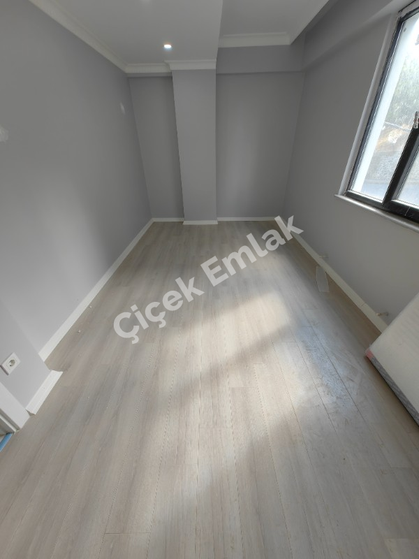 Alibeyköy Metro'ya Yakın Asansörlü Sıfır 2+1 Balkonlu Satılık Daire