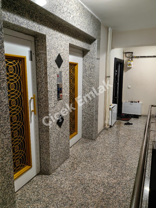 Alibeyköy Metro'ya Yakın Asansörlü Sıfır 2+1 Balkonlu Satılık Daire