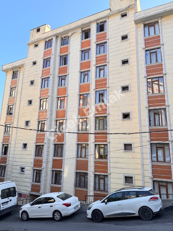 Çırçır Metro'ya Yakın 2+1 Balkonlu Ferah Satılık Daire
