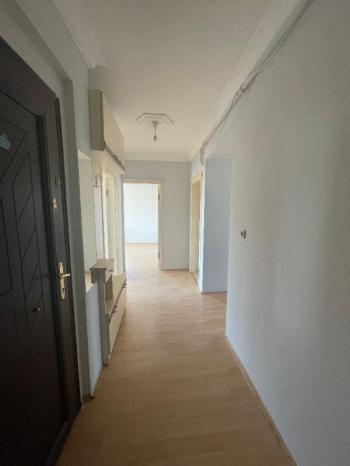 AFYON ÜÇOK EMLAKTAN FATİH MAH SATILIK FIRSAT 3+1 DAİRE