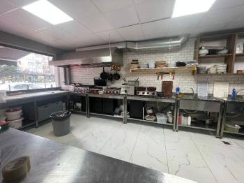 AFYON ÜÇOK EMLAKTAN ALİ ÇETİNKAYA MAH DEVREN 240M² KİRALIK DÜKKAN - İŞYERİ