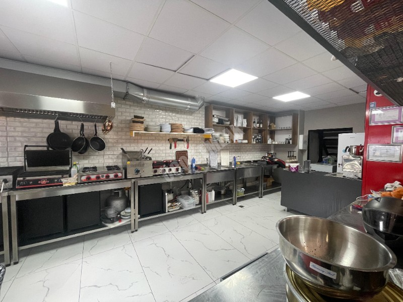 AFYON ÜÇOK EMLAKTAN ALİ ÇETİNKAYA MAH DEVREN 240M² KİRALIK DÜKKAN - İŞYERİ