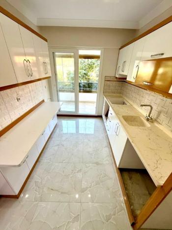Didim Merkezde Satılık Yüksek Giriş Daire