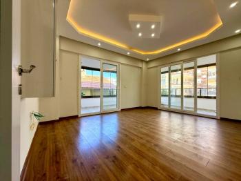 Didim Merkezde Satılık Yüksek Giriş Daire