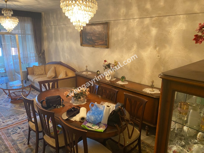 ÜSKÜDAR MİMAR SİNAN MERKEZ’DE 3+1 EŞYALI KİRALIK DAİRE