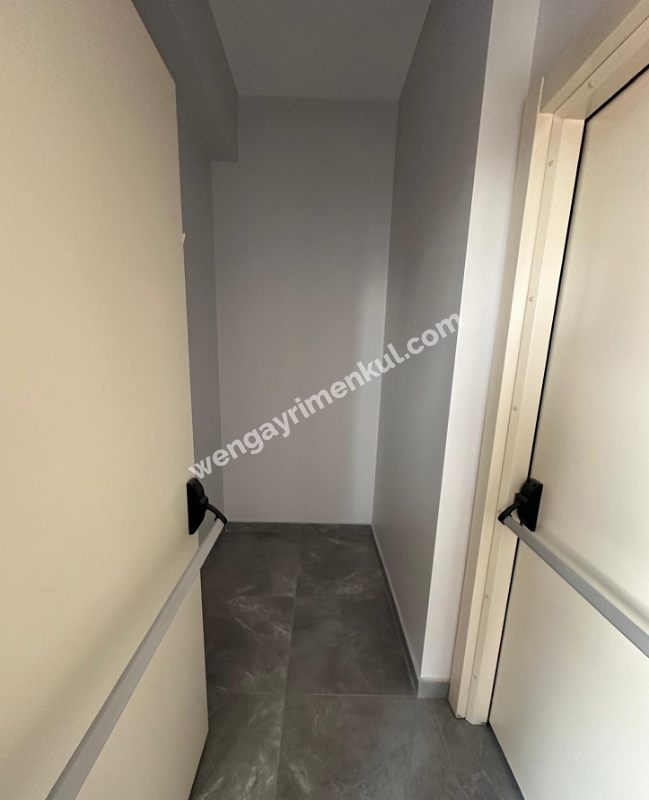 Kartalda Metroya Yakın Satılık 3+1 Lüks Sıfır Daire