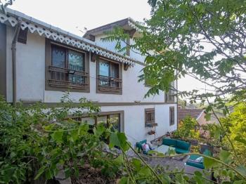 Beykoz'da Boğaz'ın Kalbine Saklanmış Müstakil, Bahçeli Villa