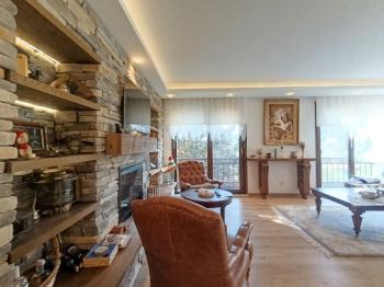 Beykoz'da Boğaz'ın Kalbine Saklanmış Müstakil, Bahçeli Villa