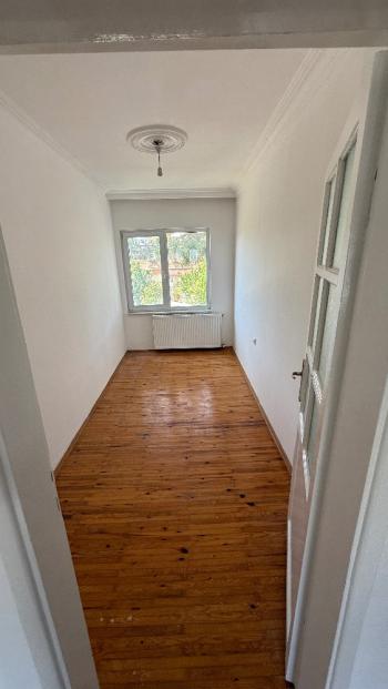 ACİL SATILIK GÜVENAY – ÇORUM BİNEVLER K TİPİ 2.KAT – 5+1 SATILIK VİLLA