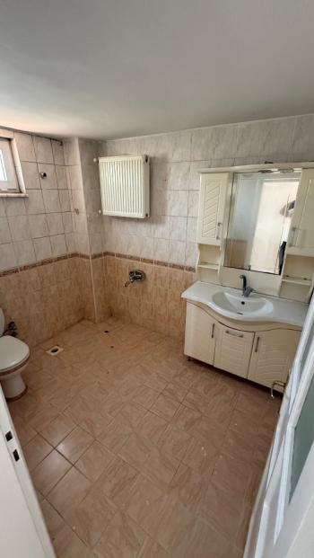 ACİL SATILIK GÜVENAY – ÇORUM BİNEVLER K TİPİ 2.KAT – 5+1 SATILIK VİLLA