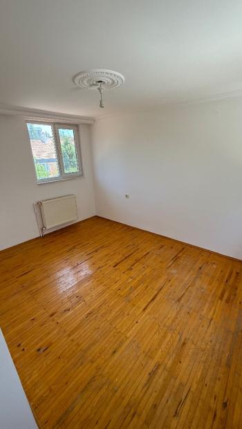 ACİL SATILIK GÜVENAY – ÇORUM BİNEVLER K TİPİ 2.KAT – 5+1 SATILIK VİLLA