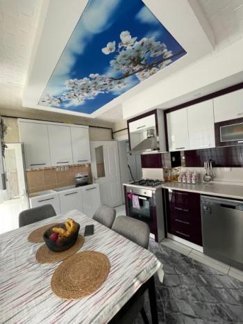 AFYON ÜÇOK EMLAKTAN FATİH MAH SATILIK 3 KATLI BİNA