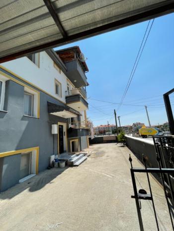 AFYON ÜÇOK EMLAKTAN FATİH MAH SATILIK 3 KATLI BİNA
