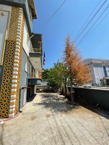 AFYON ÜÇOK EMLAKTAN FATİH MAH SATILIK 3 KATLI BİNA