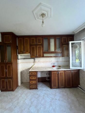 AFYON ÜÇOK EMLAKTAN ALİ İHSAN PAŞA MAH KİRALIK 3+1 TEMİZ BAKIMLI DAİRE
