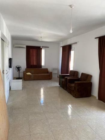 Lefkoşa Marmara Bölgesinde EŞYALI KİRALIK 3+1 DAİRE