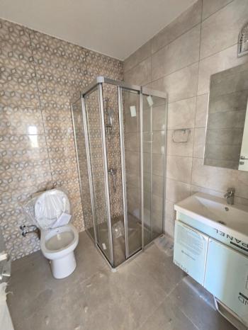 Girne Alsancak Bölgesinde Havuzlu SİTEDE SATILIK 1+1 DAİRE
