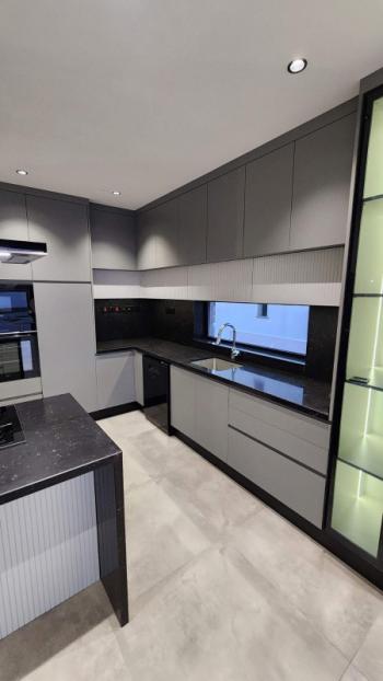 Girne Çatalköy Bölgesinde Satılık Yeni 4+1 Villa