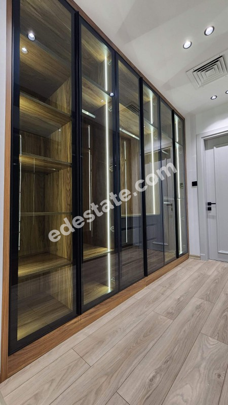 Girne Çatalköy Bölgesinde Satılık Yeni 4+1 Villa