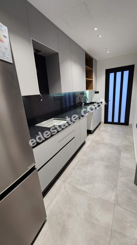 Girne Çatalköy Bölgesinde Satılık Yeni 4+1 Villa