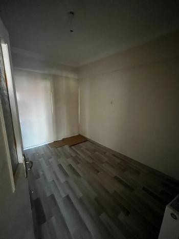 SEVİLLER MAH. ÜST CADDEDE SATILIK 3+1 DAİRE