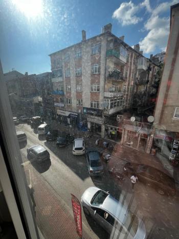 SEVİLLER MAH. ÜST CADDEDE SATILIK 3+1 DAİRE