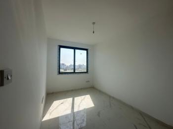 MAĞUSA MERKEZDE  YENİ SIFIR SATILIK  DAİRE 