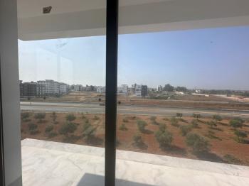 MAĞUSA MERKEZDE  YENİ SIFIR SATILIK  DAİRE 