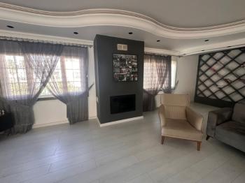 LEFKOŞA DUMLUPINAR BÖLGESİNDE SATILIK FUL EŞYALI TÜRK MALI DAİRE 