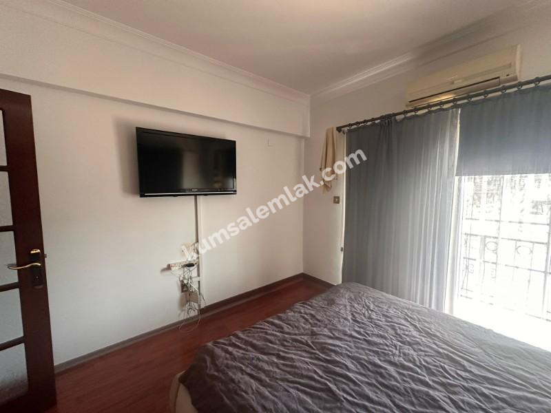 LEFKOŞA DUMLUPINAR BÖLGESİNDE SATILIK FUL EŞYALI TÜRK MALI DAİRE 