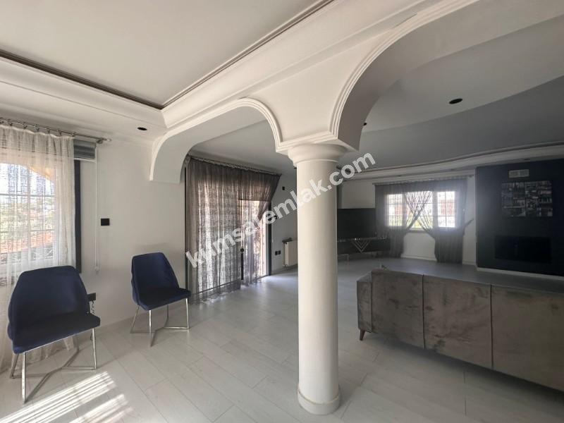 LEFKOŞA DUMLUPINAR BÖLGESİNDE SATILIK FUL EŞYALI TÜRK MALI DAİRE 