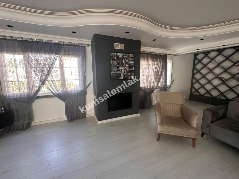 LEFKOŞA DUMLUPINAR BÖLGESİNDE SATILIK FUL EŞYALI TÜRK MALI DAİRE 