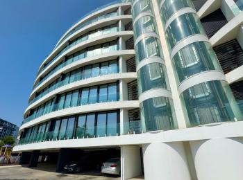 Kıbrıs Girne Merkez de Türk Tapulu Havuzlu Elit Sitede Lüks 2+1 Residence