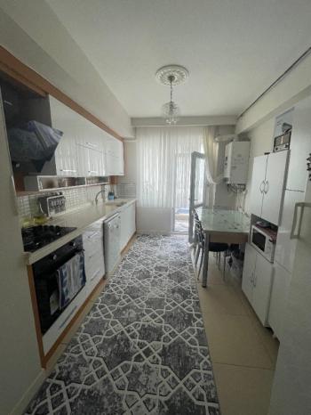 AFYON ÜÇOK EMLAKTAN MAREŞAL F ÇAKMAK MAH SATILIK 3+1 FIRSAT DAİRE