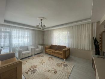 AFYON ÜÇOK EMLAKTAN MAREŞAL F ÇAKMAK MAH SATILIK 3+1 FIRSAT DAİRE