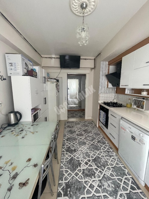 AFYON ÜÇOK EMLAKTAN MAREŞAL F ÇAKMAK MAH SATILIK 3+1 FIRSAT DAİRE