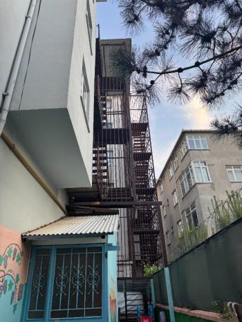 KARTAL ATALAR’DA YATIRIMLIK 5 KATLI BİNA