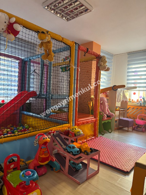 KARTAL ATALAR’DA YATIRIMLIK 5 KATLI BİNA