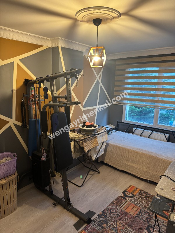 BEYLİKDÜZÜ YAKUPLU’DA 2+1, BALKONLU, ÖNÜ AÇIK, METROBÜSE YAKIN DAİRE!